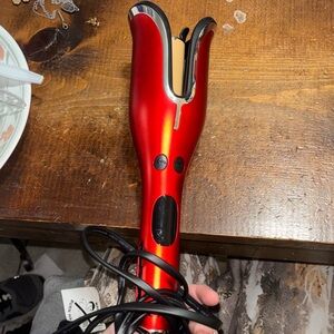 Red Automatic Hair Curler